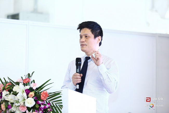 國脈集團(tuán)董事長、首席研究員楊冰之先生于4月27日在國脈互聯(lián)舉辦的“大型企業(yè)數(shù)據(jù)資產(chǎn)與主數(shù)據(jù)管理研討會”上進(jìn)行演講