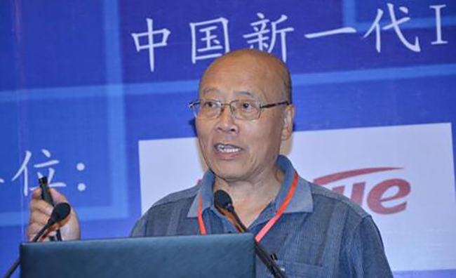 資深信息化專家、原中國信息協(xié)會(huì)副會(huì)長胡小明發(fā)表了題為《對(duì)新型智慧城市建設(shè)頂層設(shè)計(jì)的思考》的精彩演講