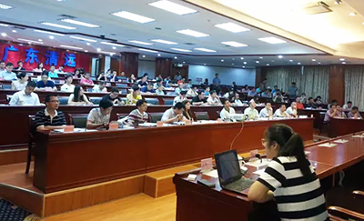 國脈專家楊瓊受邀出席“清遠市政府網(wǎng)站普查培訓(xùn)”會議