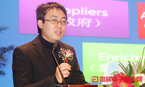 在"2014中國智慧政府發(fā)展年會"上，拓爾思智慧政府行業(yè)總監(jiān)晉家驤發(fā)表主題演講
