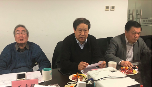 專家從左至右：王安耕、汪玉凱、周德銘